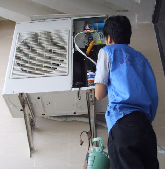 白玉空调开机无反应维修